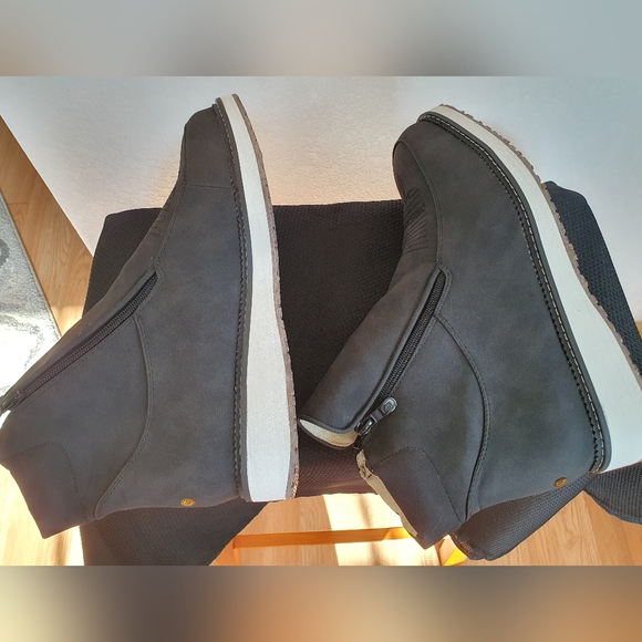 Men's Brown boots - Picture 4 of 9